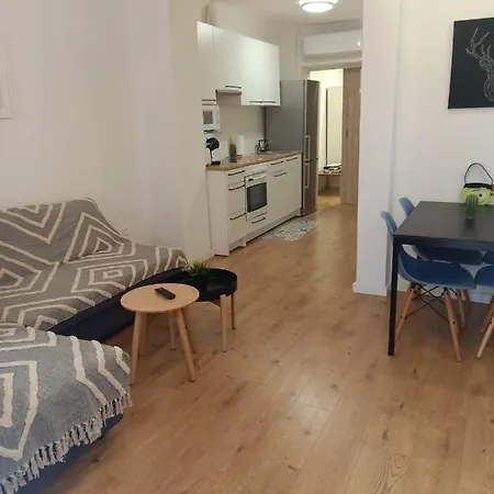 Midtown Sweet Apartment
